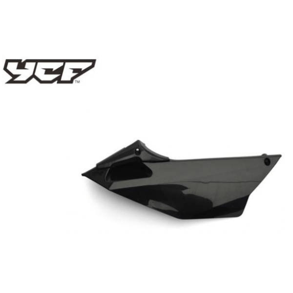 Plastike YCF zadnja desna stranica YCF 2016-18 Pilot, SM in Factory črne barve